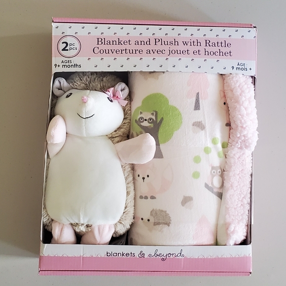 Blankets & Beyond 2pc Planket and Plush w/Rattle